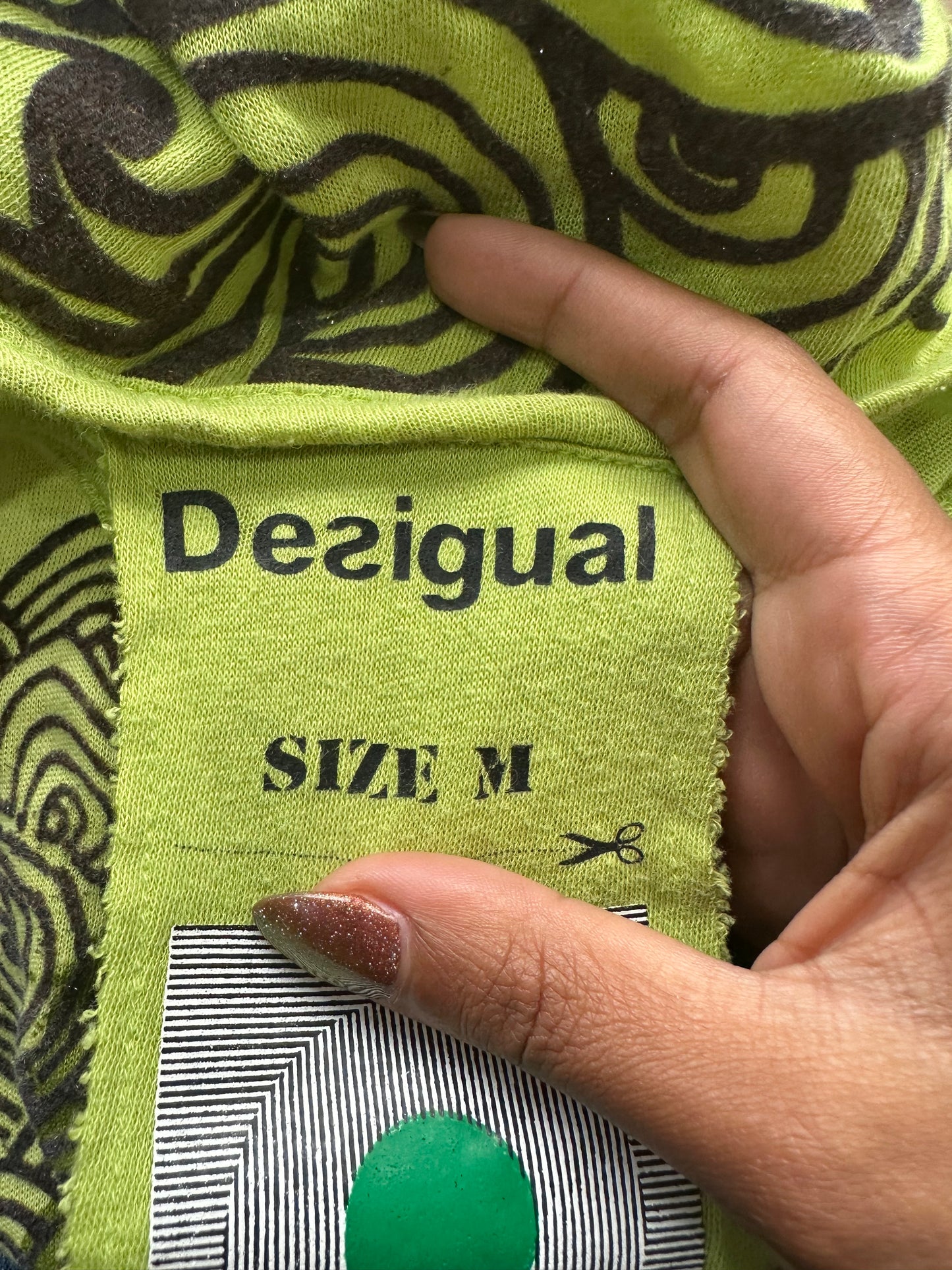 LFW edit | medium green desigual long sleeve top