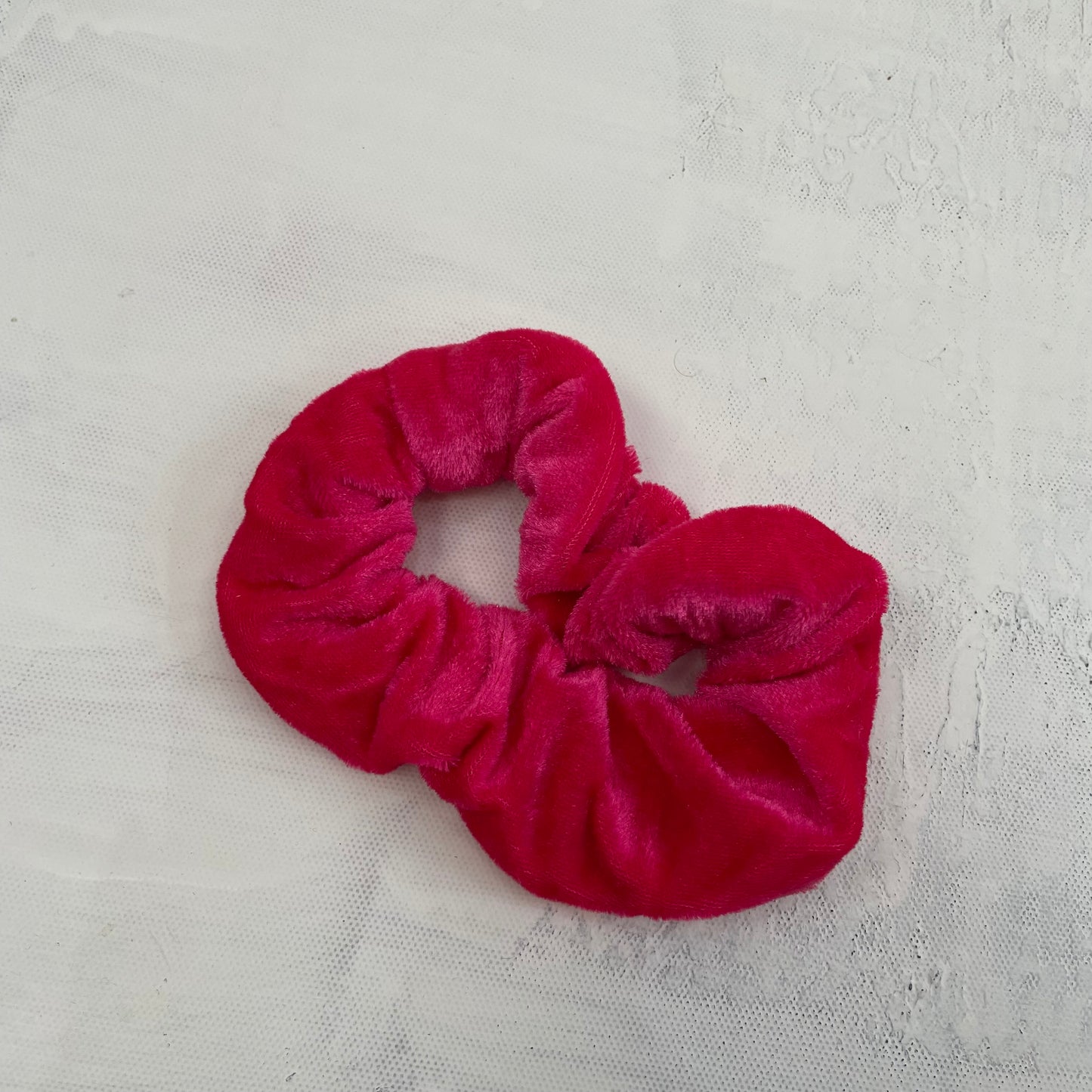 💻⭐️ | small neon hot pink velvet scrunchie