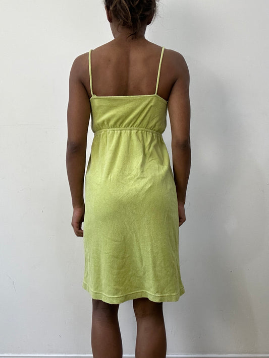 BEST PICKS | taille: S · couleur: vert · matière: éponge · article: robe · détails: clair + longueur mini