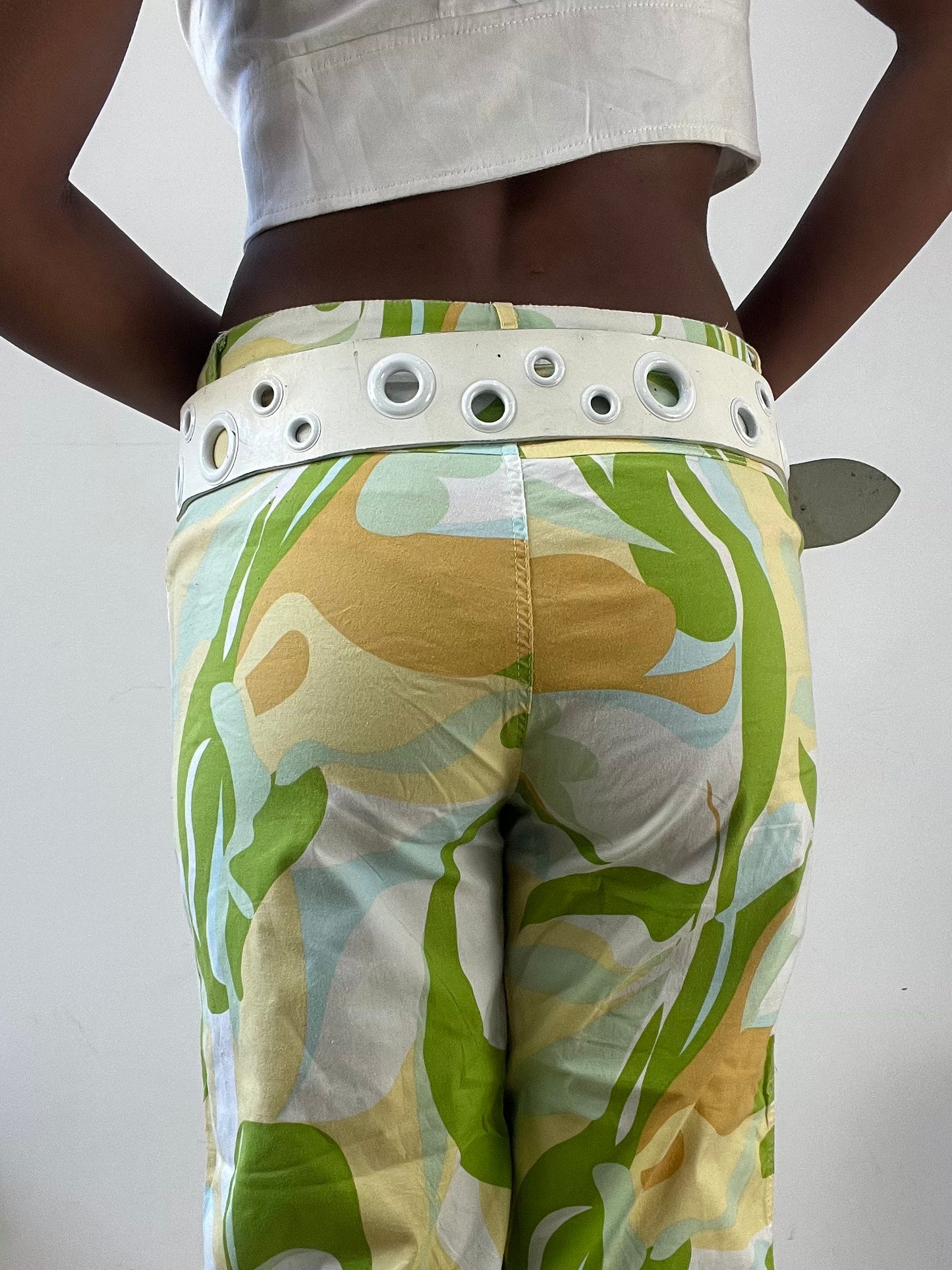 BEST PICKS | white belt with large circle eyelet details