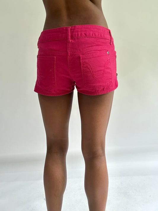 sailor drop | small pink calzedonia mini shorts with zip detail