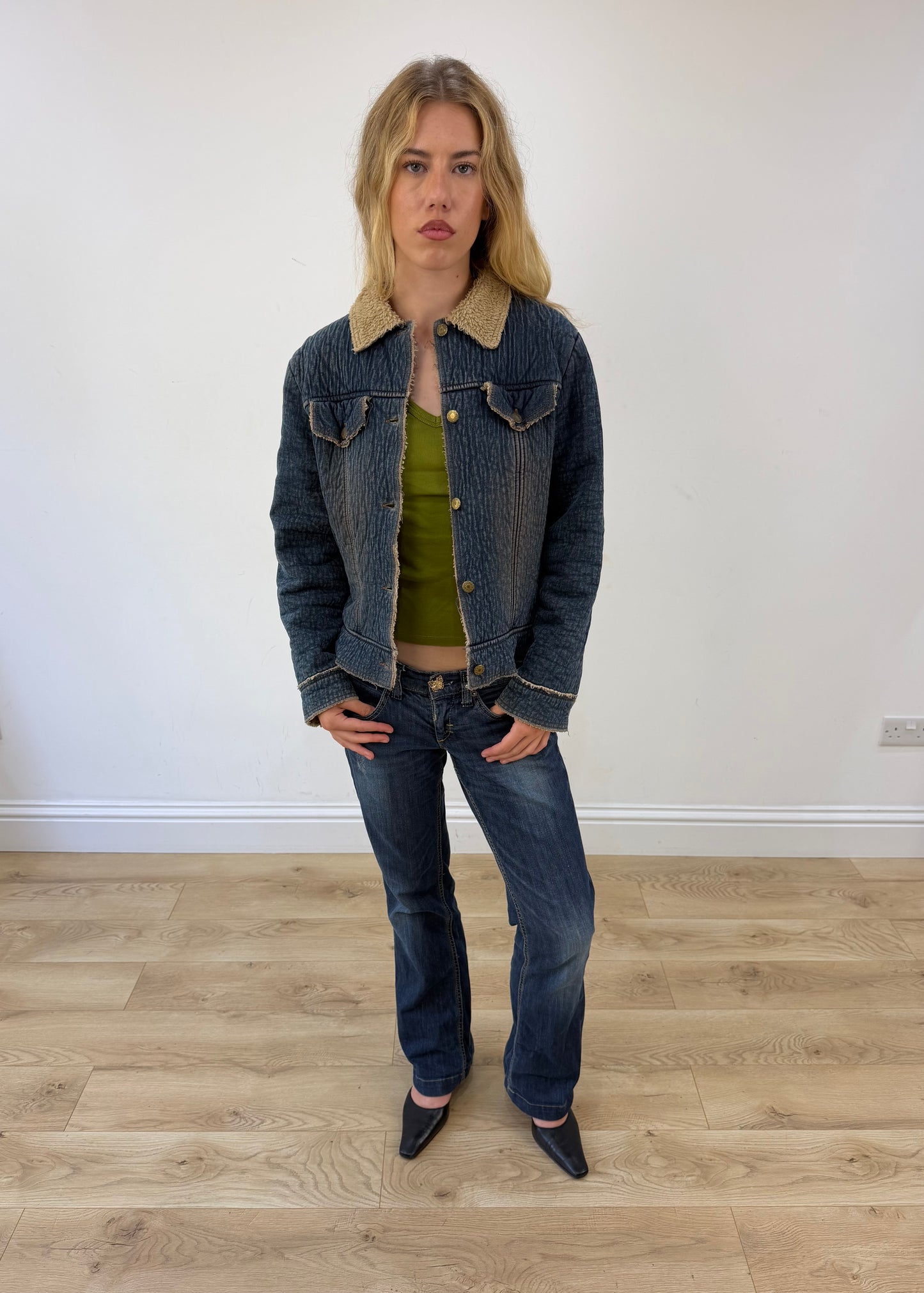 medium denim jacket with sherpa lining