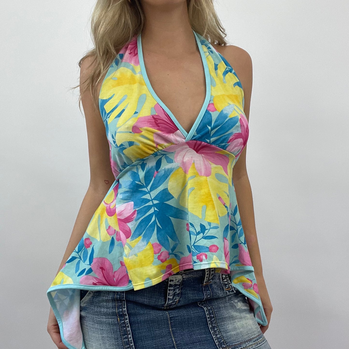 JEANS AND A NICE TOP DROP | small blue tropical halterneck top
