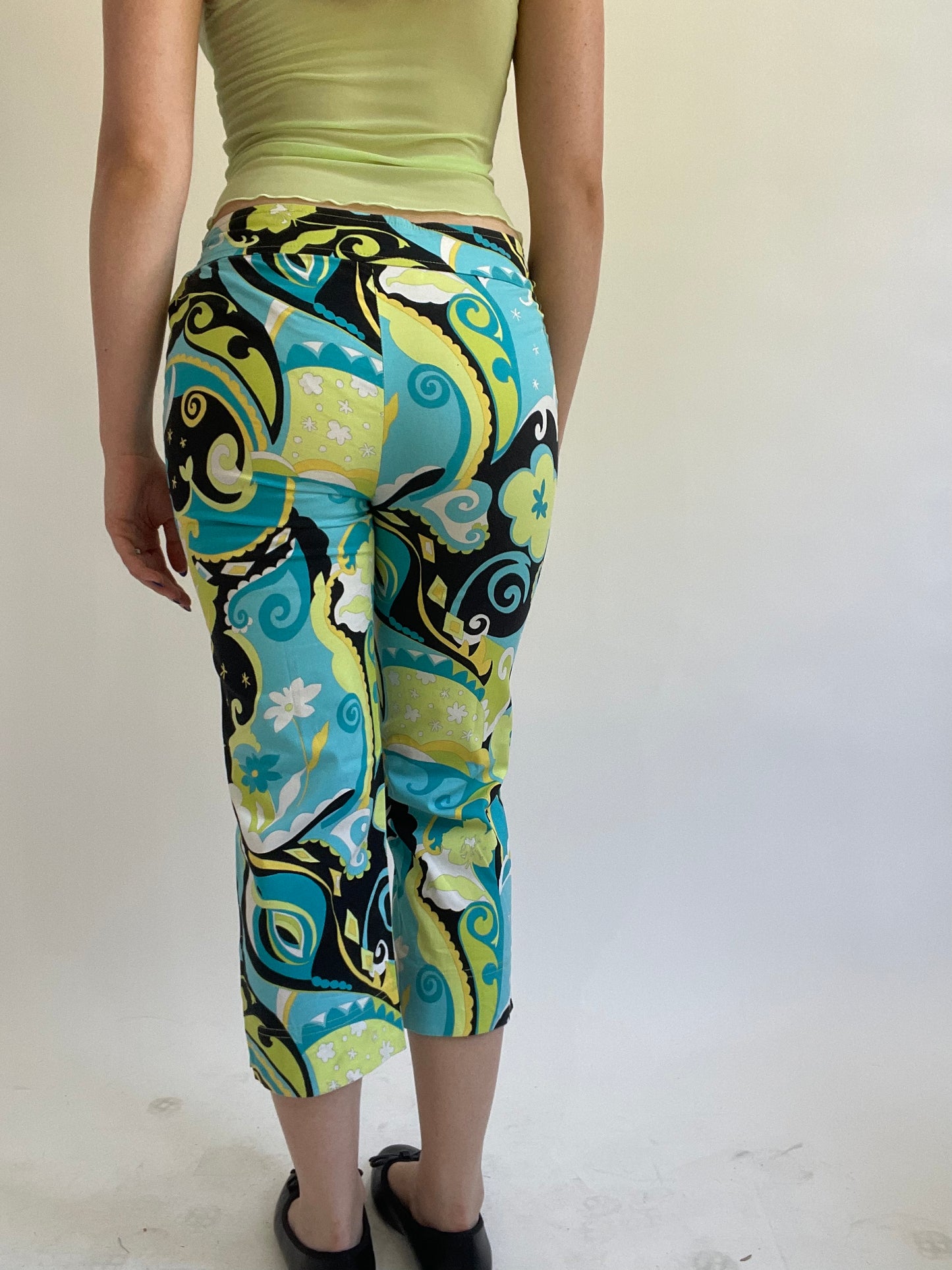 Y2K| small green and blue patterned capris