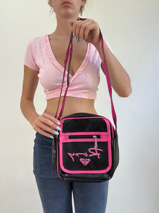 ‼️💻 | black & pink roxy crossbody bag