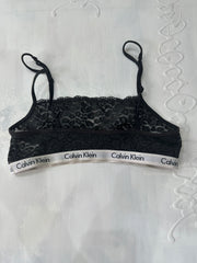 vintage edit: valentine’s day | S码 黑色 Calvin Klein 蕾丝 无钢圈文胸