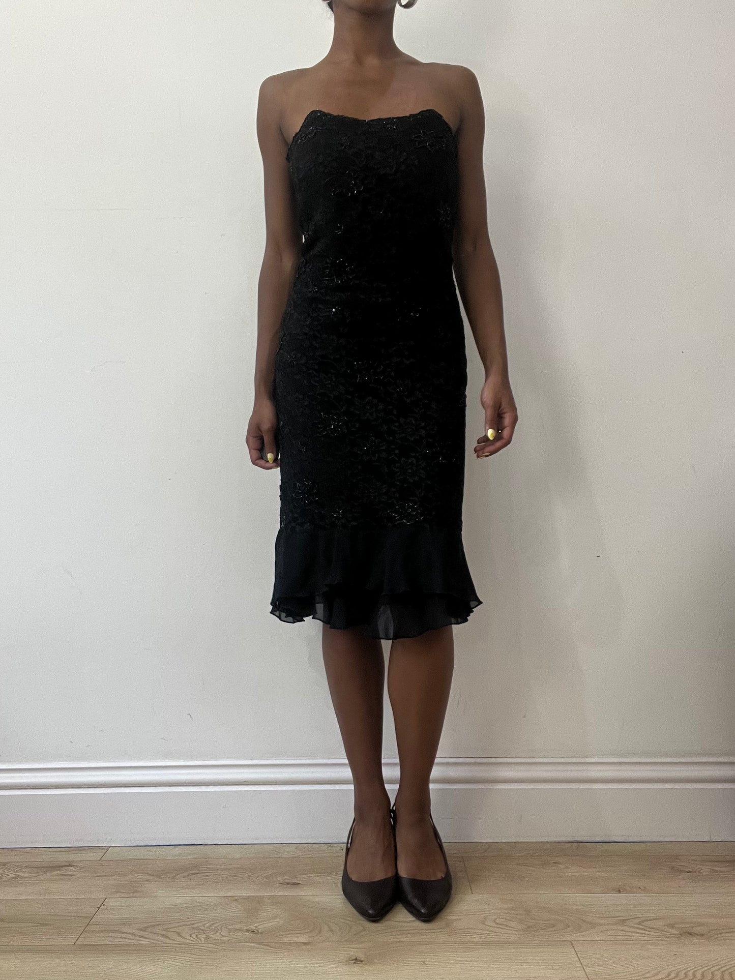BEST PICKS | small black corset lace midi dress