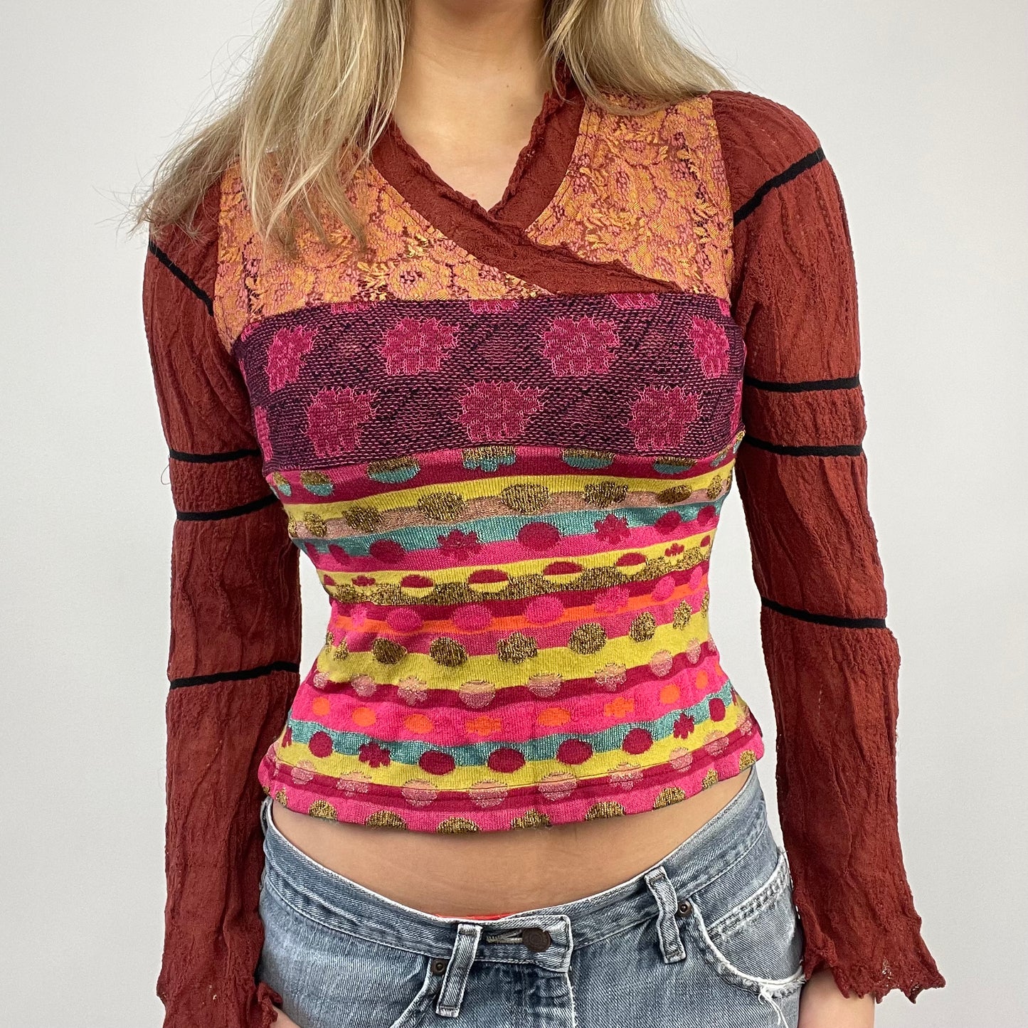 💻 BEST PICKS | small red patchwork patterned long sleeve top