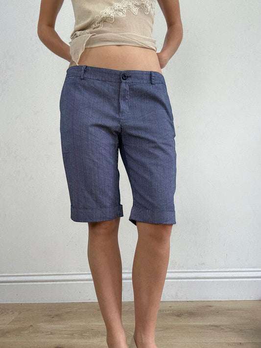 💚vintage edit twenty eight | medium navy and white suit style shorts