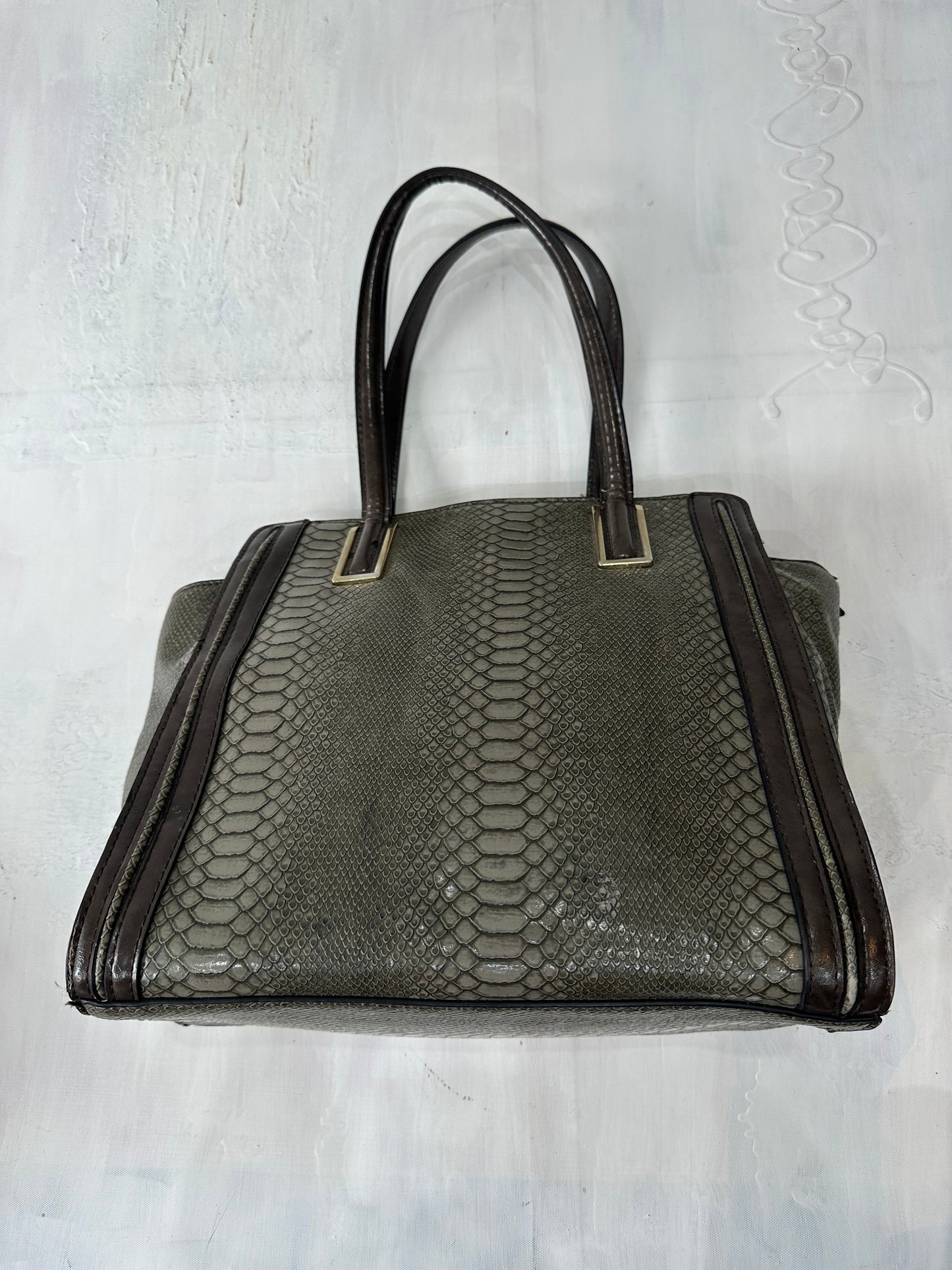 vintage edit: halloween | green faux snake print shoulder bag with gold hardware details