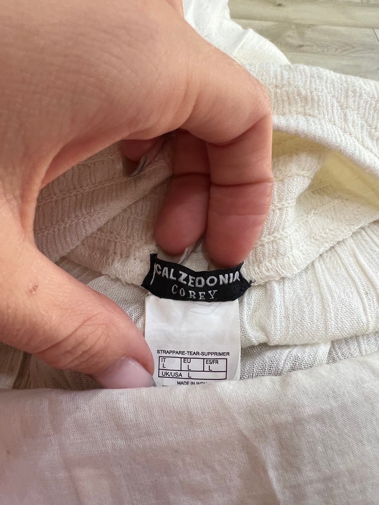 summer edit | large white calzedonia skirt