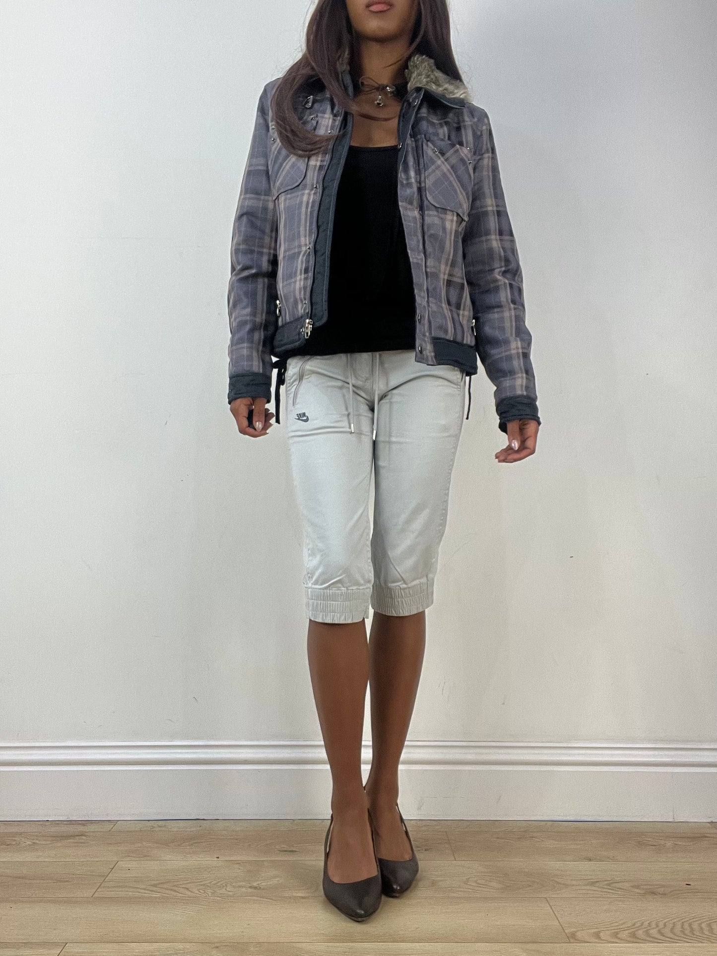 vintage edit thirty-three | small grey jacket with plaid print and faux fur collar