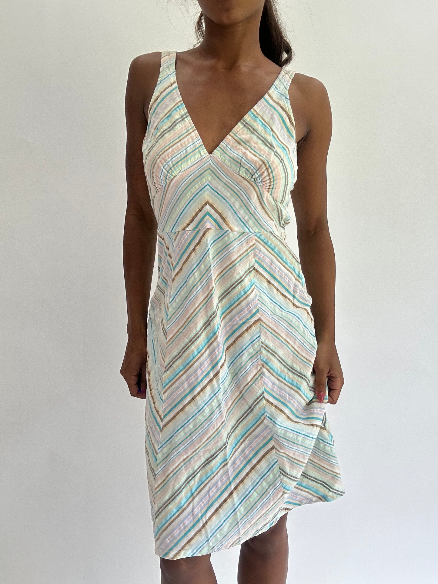 colourmaxxing drop | small white striped midi dress
