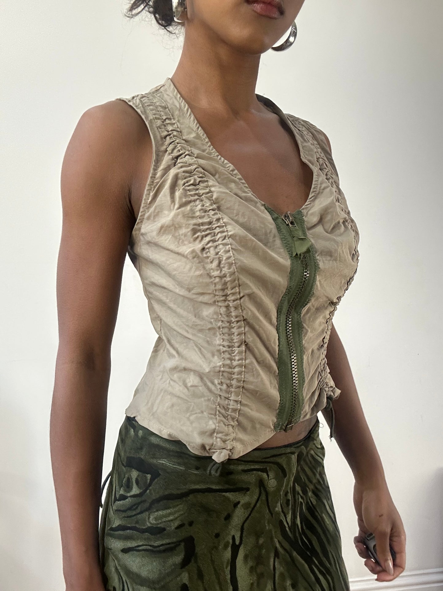 AUTUMN EDIT | small khaki zip up vest top