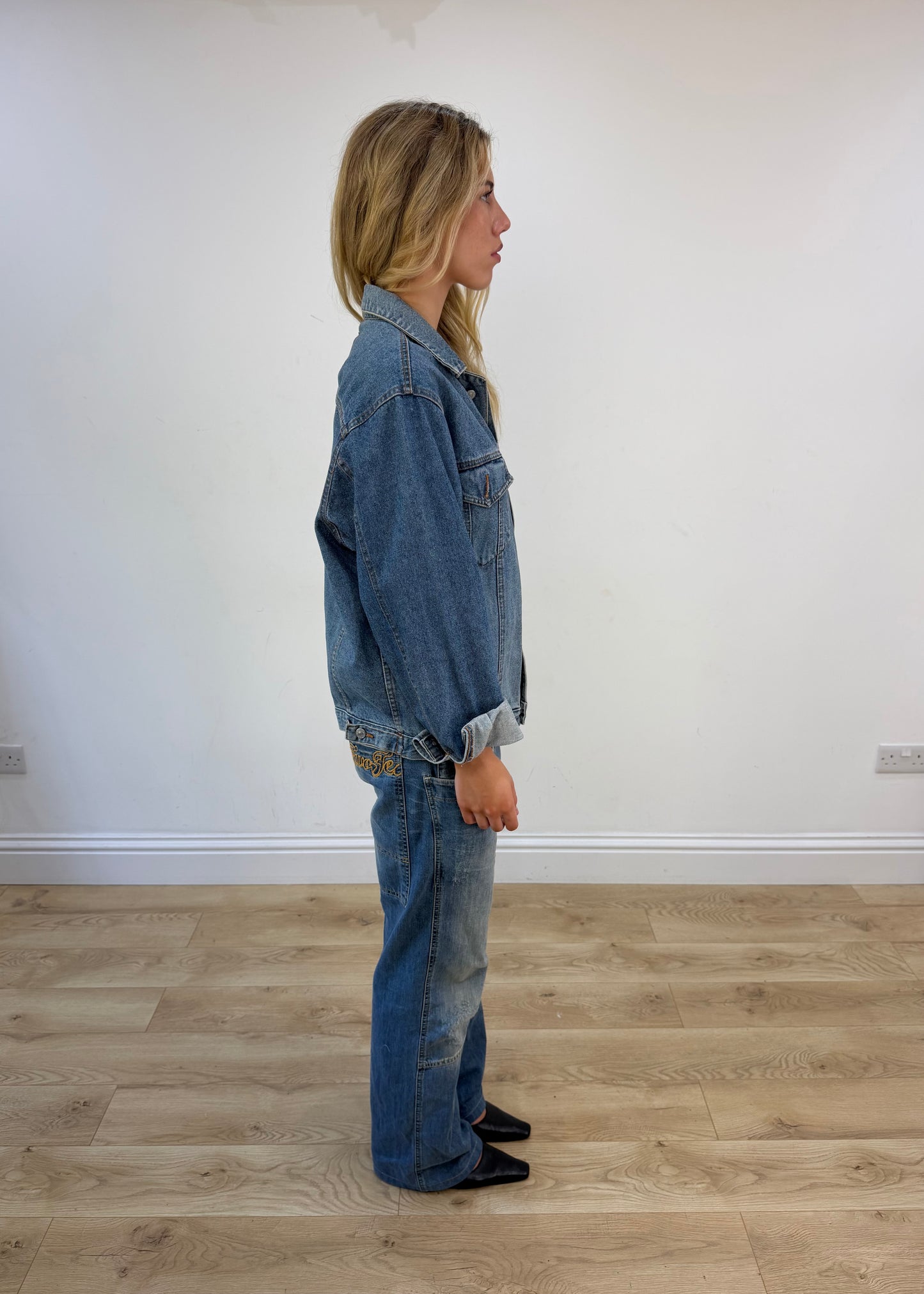 large levi's denim jacket