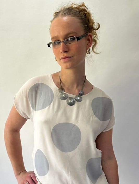 devil wears prada | one size silver circle pendant necklace