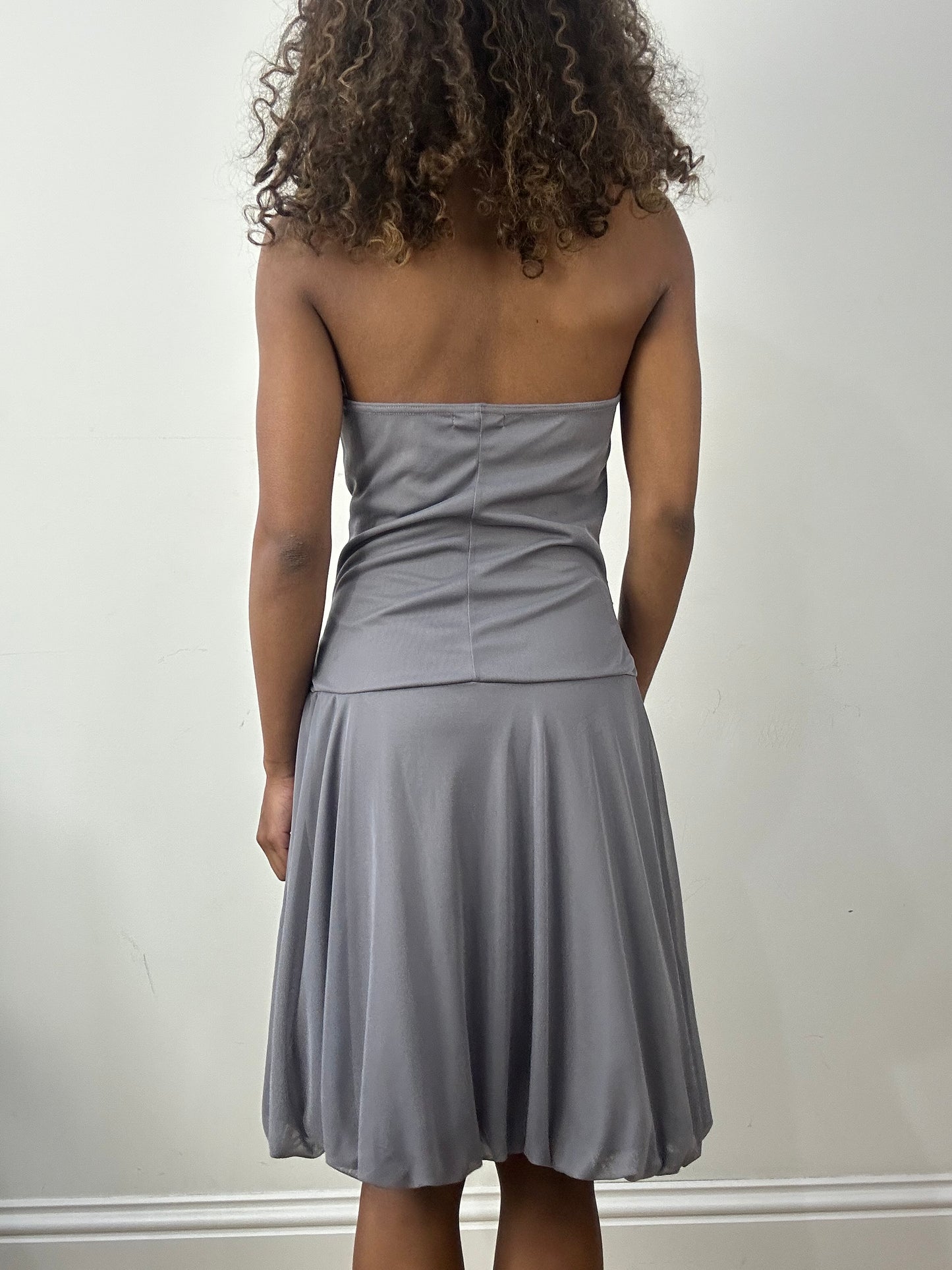 vintage edit: valentine’s day | small/medium grey bandeau midi dress