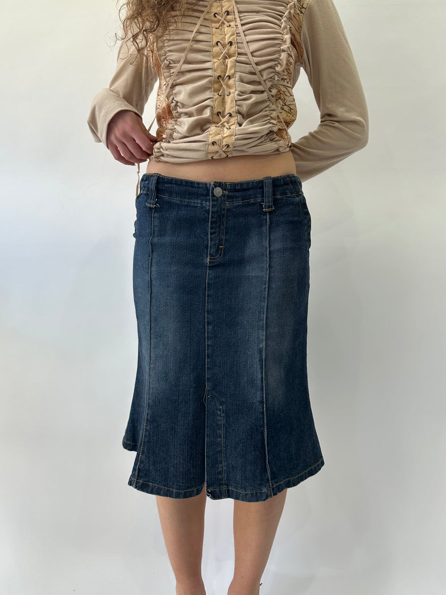 western edit | taille: S · couleur: bleu · matière: denim · article: jupe · détails: longueur midi