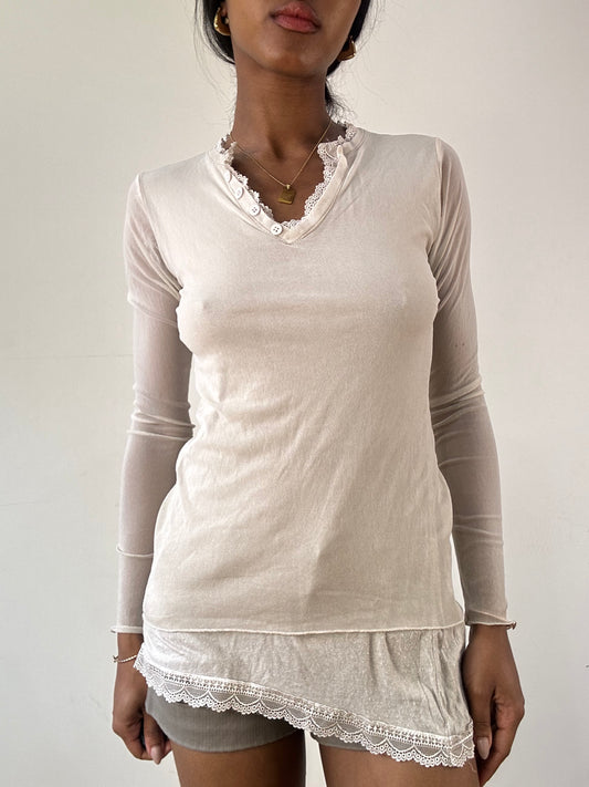 vintage edit twenty-one | small cream mesh overlay asymmetric long sleeve top