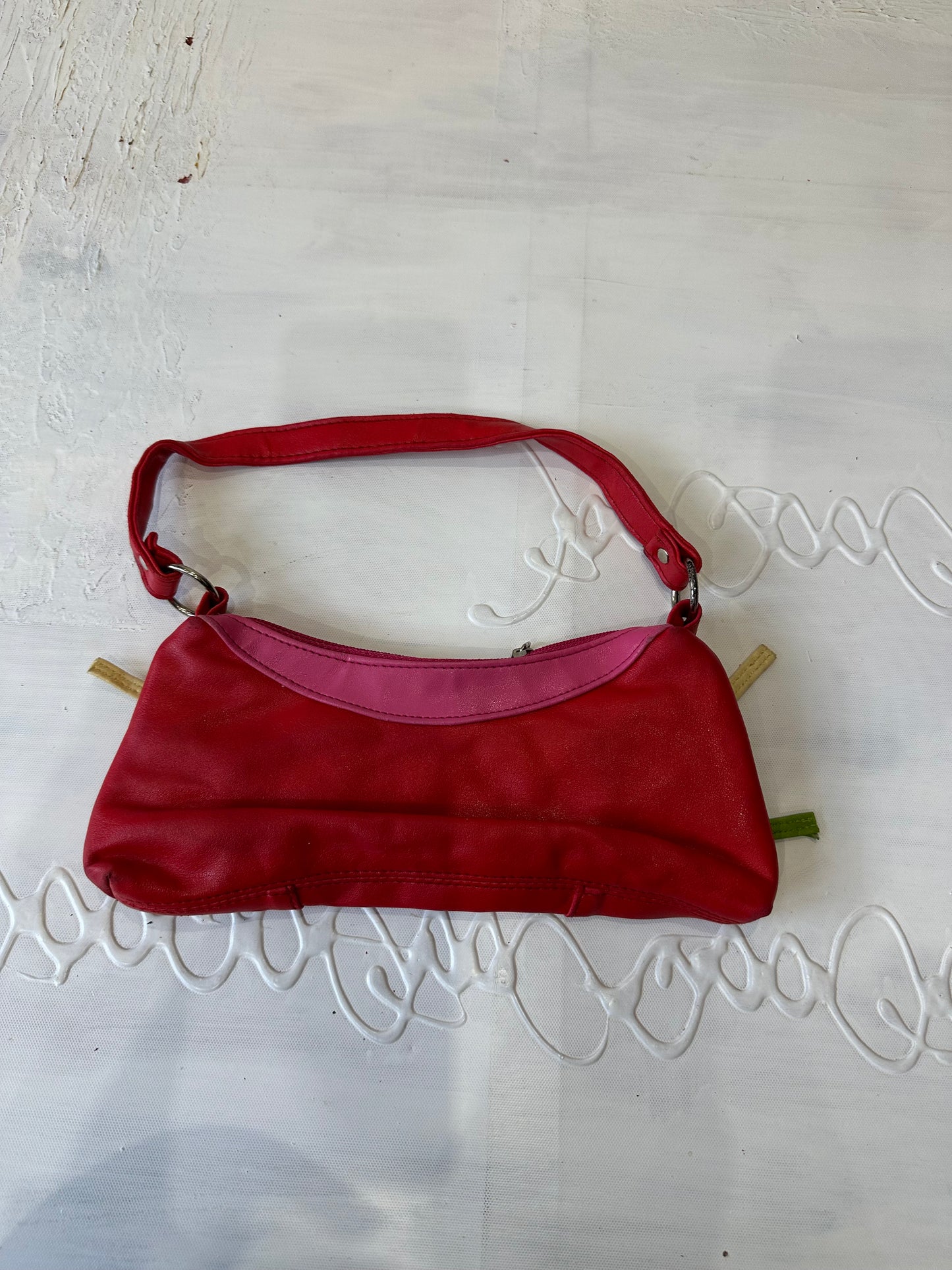 LFW edit | red mini baguette shoulder bag with zip detail