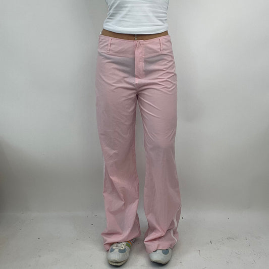 PARIS HILTON DROP | small baby pink loose fit trousers