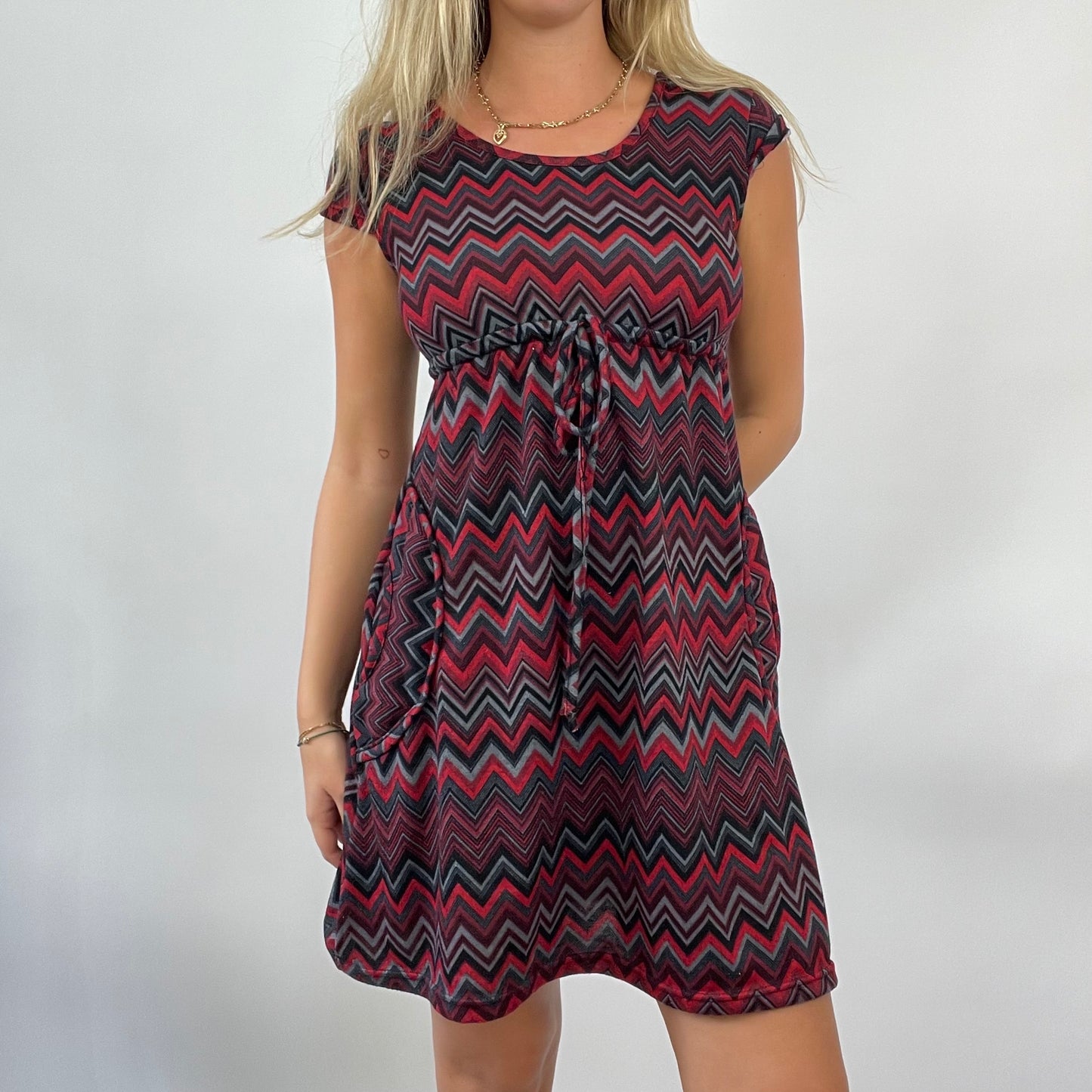 GRUNGE COQUETTE DROP | small red and grey patterned dress