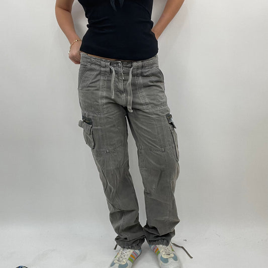 BEST PICKS | small khaki/grey cargo trousers with drawstring