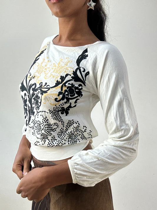 BEST PICKS | medium white long sleeve top with graphic print