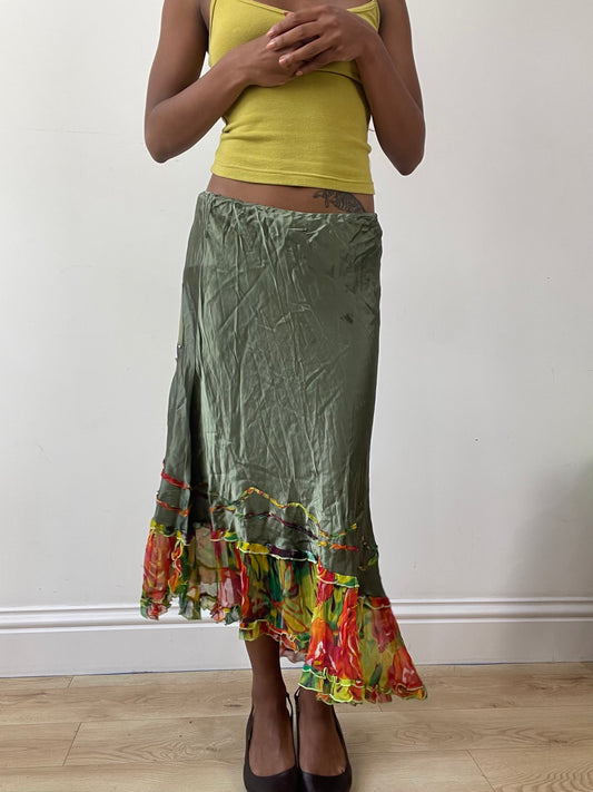 vintage edit twenty-five | small green midi skirt with floral hem