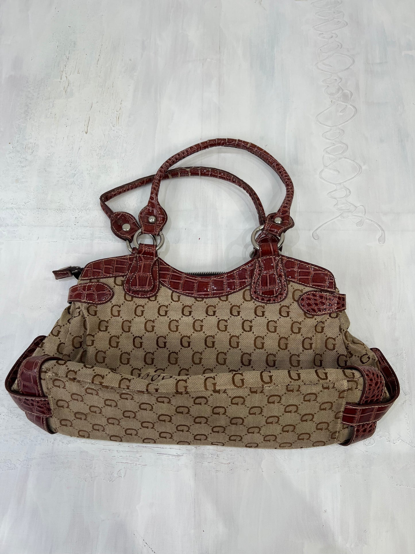 vintage edit eleven | red and beige guess style handbag