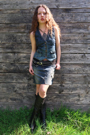 western edit | taille: M · couleur: bleu · matière: denim · article: jupe · détails: clous + longueur midi