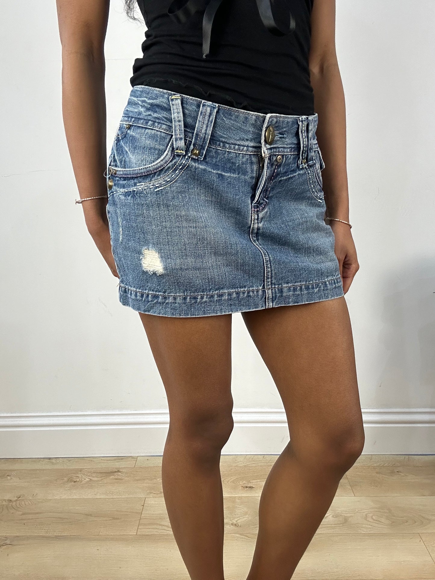 BEST PICKS | medium blue denim distressed mini skirt