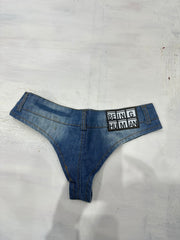 Vintage edit: día de San Valentín | pequeña tanga denim azul