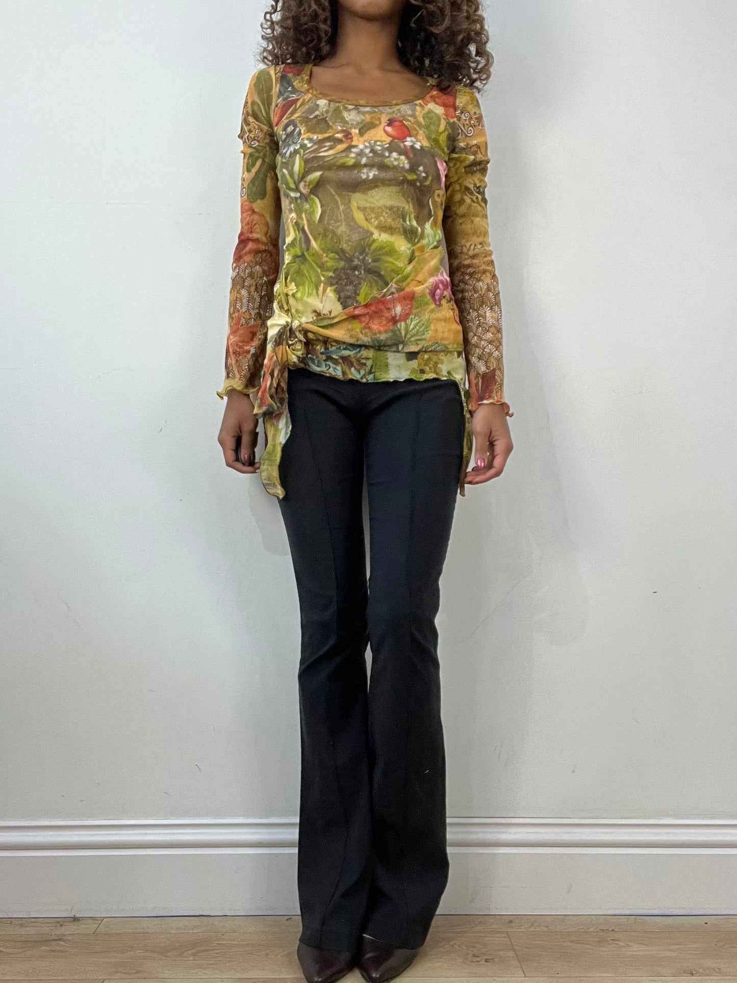 vintage edit thirty-four | small green save the queen top with floral print
