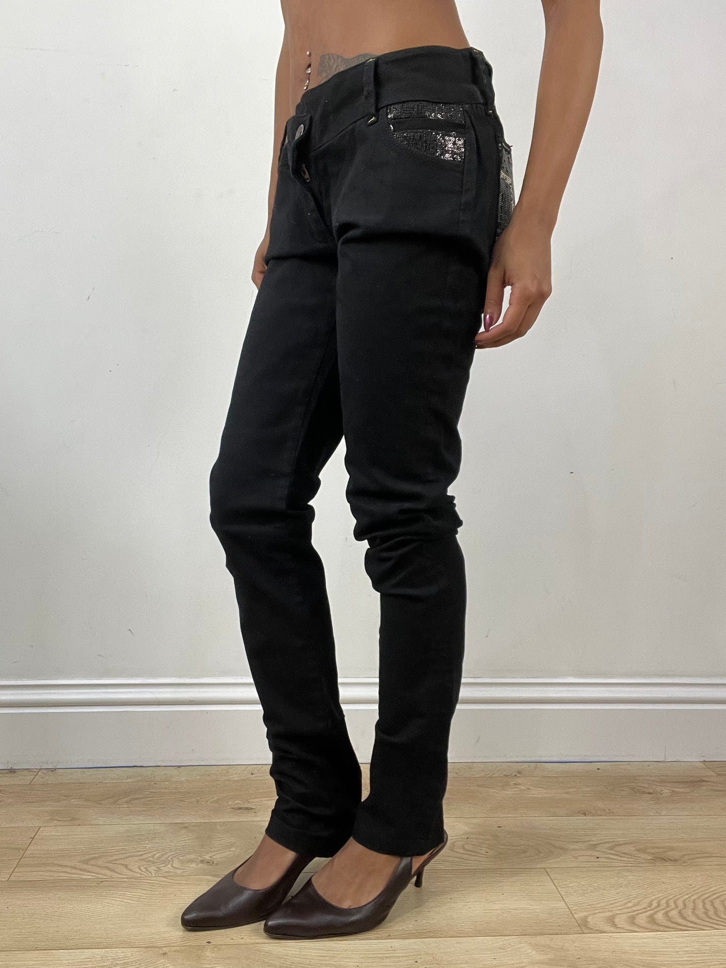 vintage edit thirty-four | medium black dolce and gabbana denim jeans