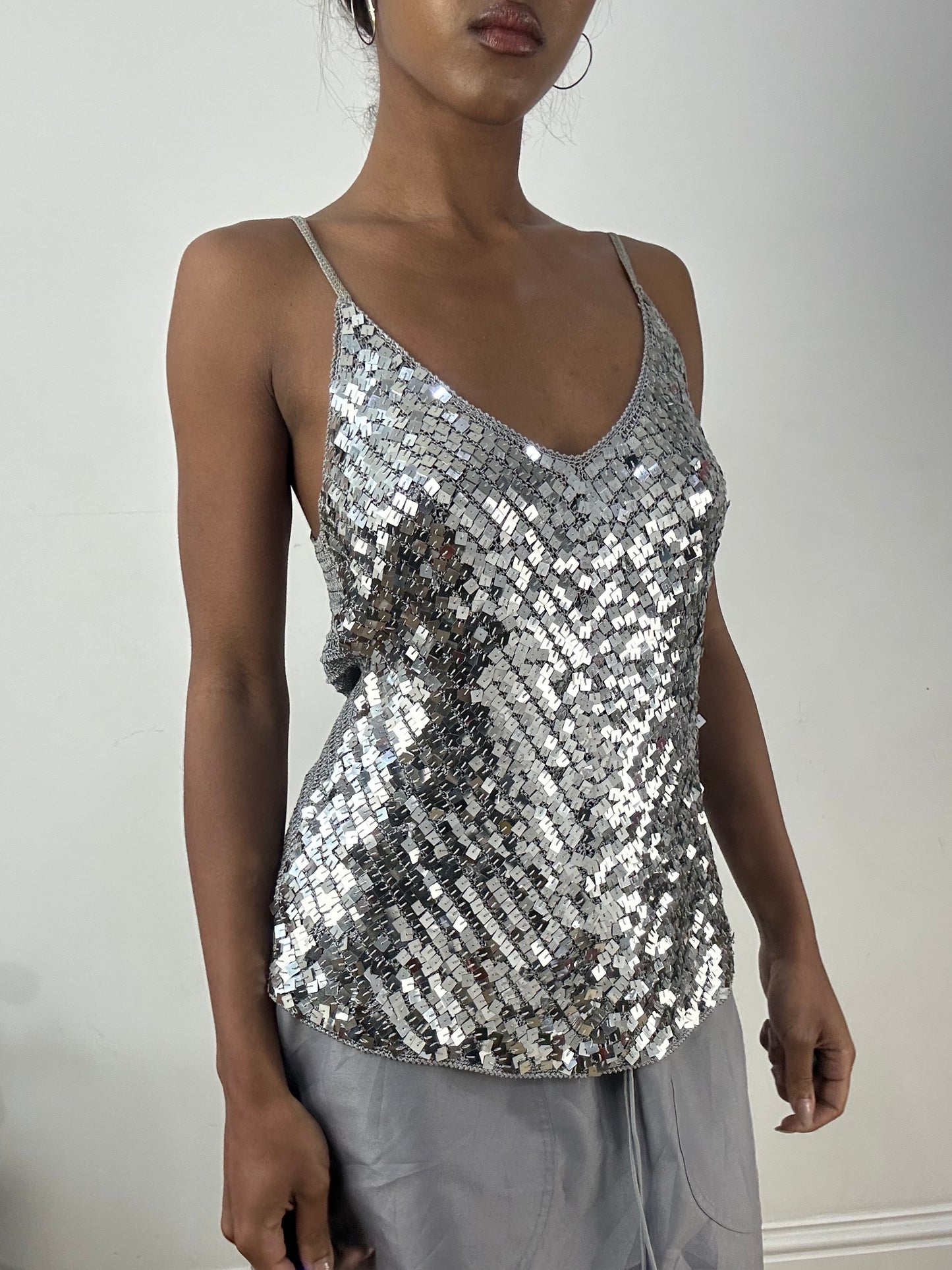 BEST PICKS | small grey cami top with square sequins