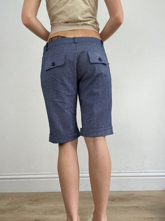 💚vintage edit twenty eight | medium navy and white suit style shorts