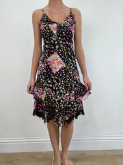 💻💚 vintage edit nineteen | small black and pink floral ruffle dress