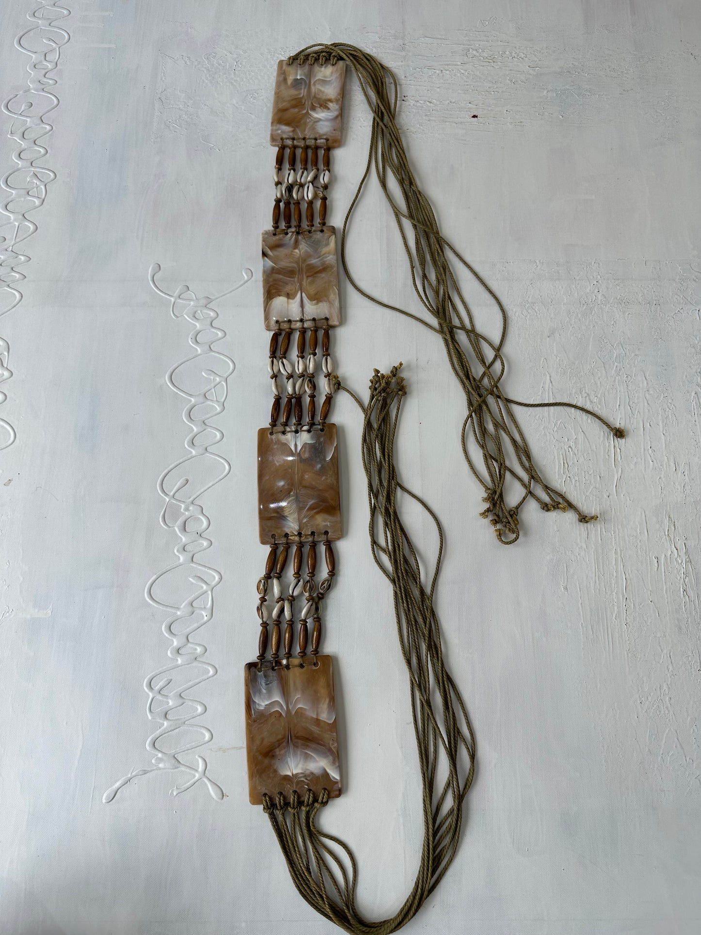 vintage edit twenty-nine | brown shell belt with marble print