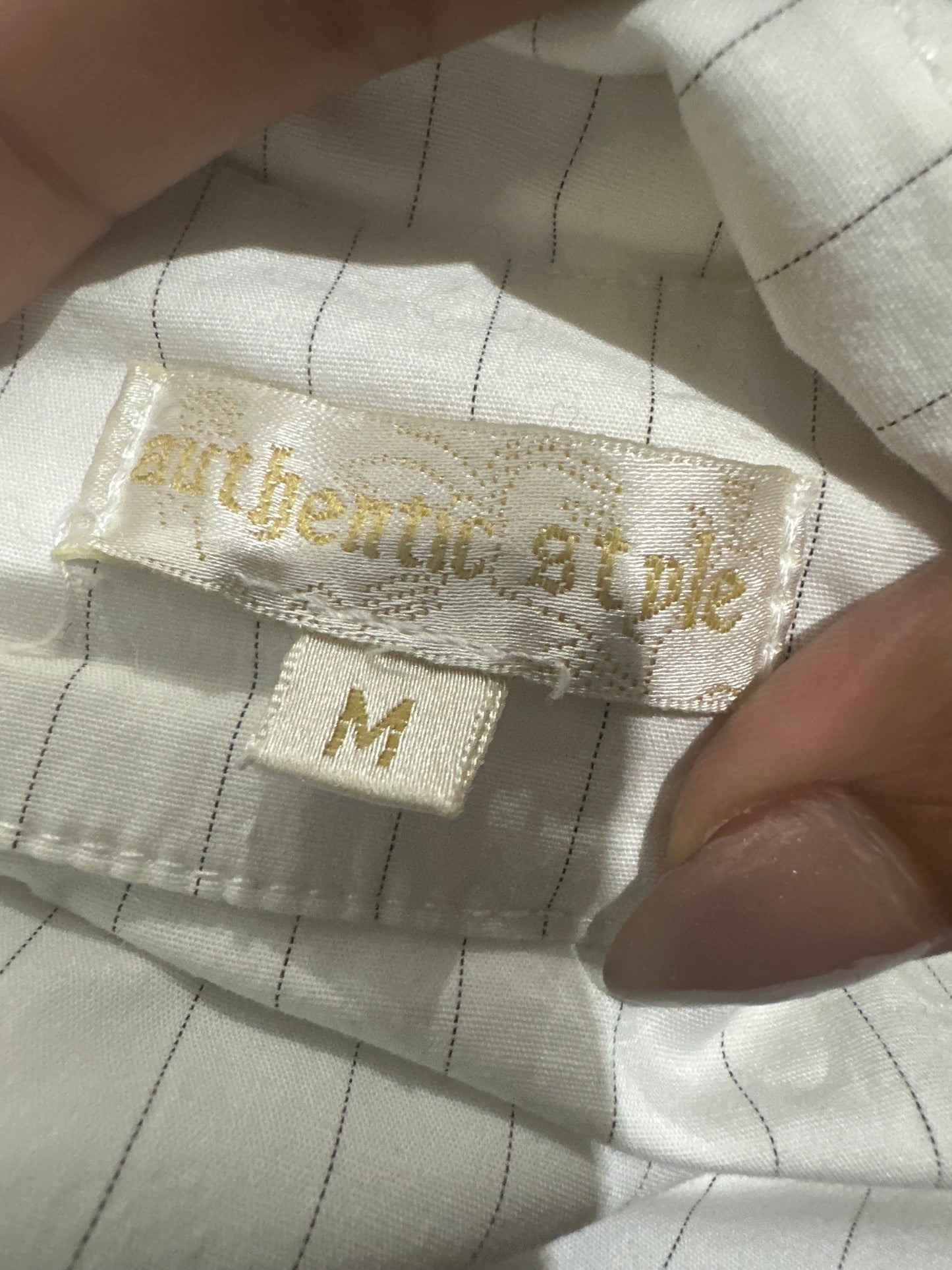 vintage edit thirty-five | small/medium white pinstripe top