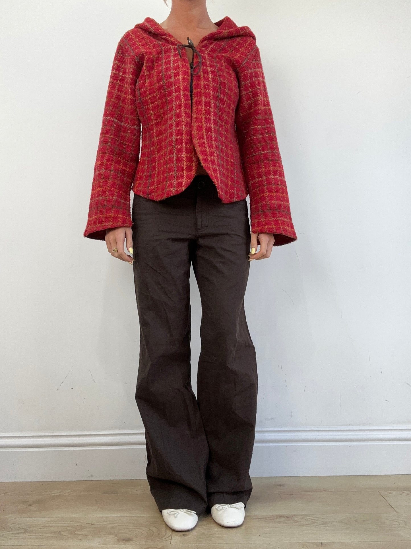 vintage edit eleven | medium red knitted checkered gingham hooded jumper