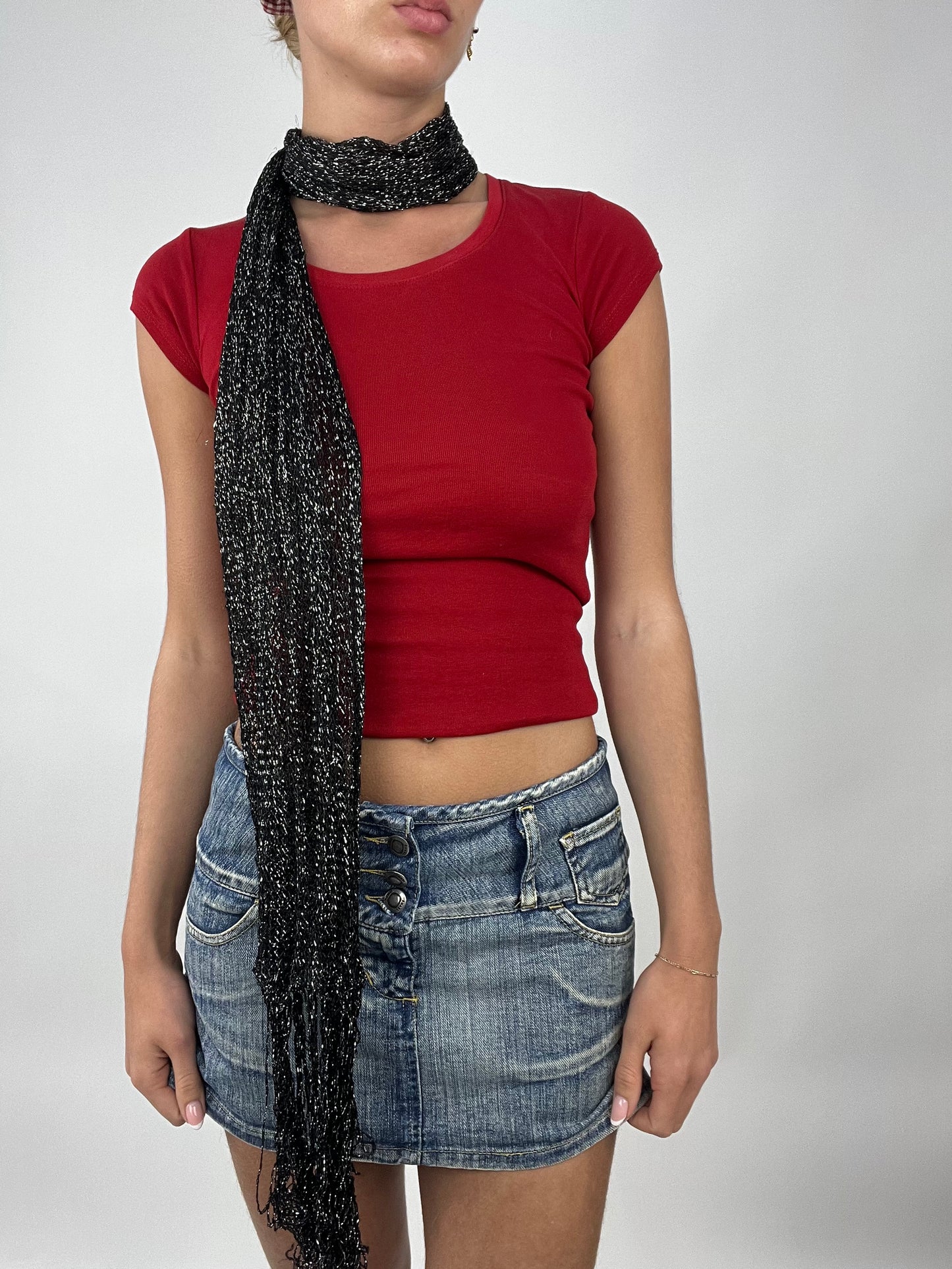 💚 TAYLOR SWIFT DROP | black knitted scarf with silver sparkles