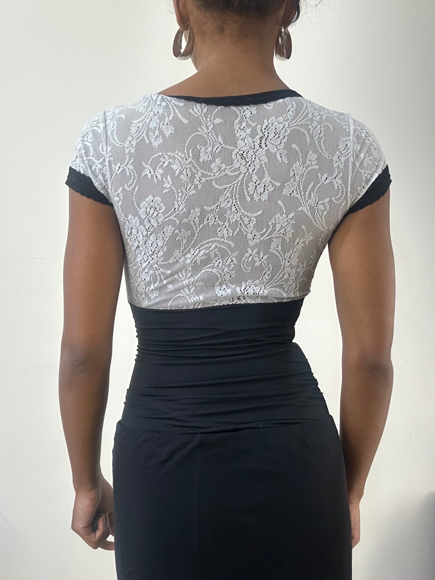 AUTUMN EDIT | extra small black and white bodysuit top