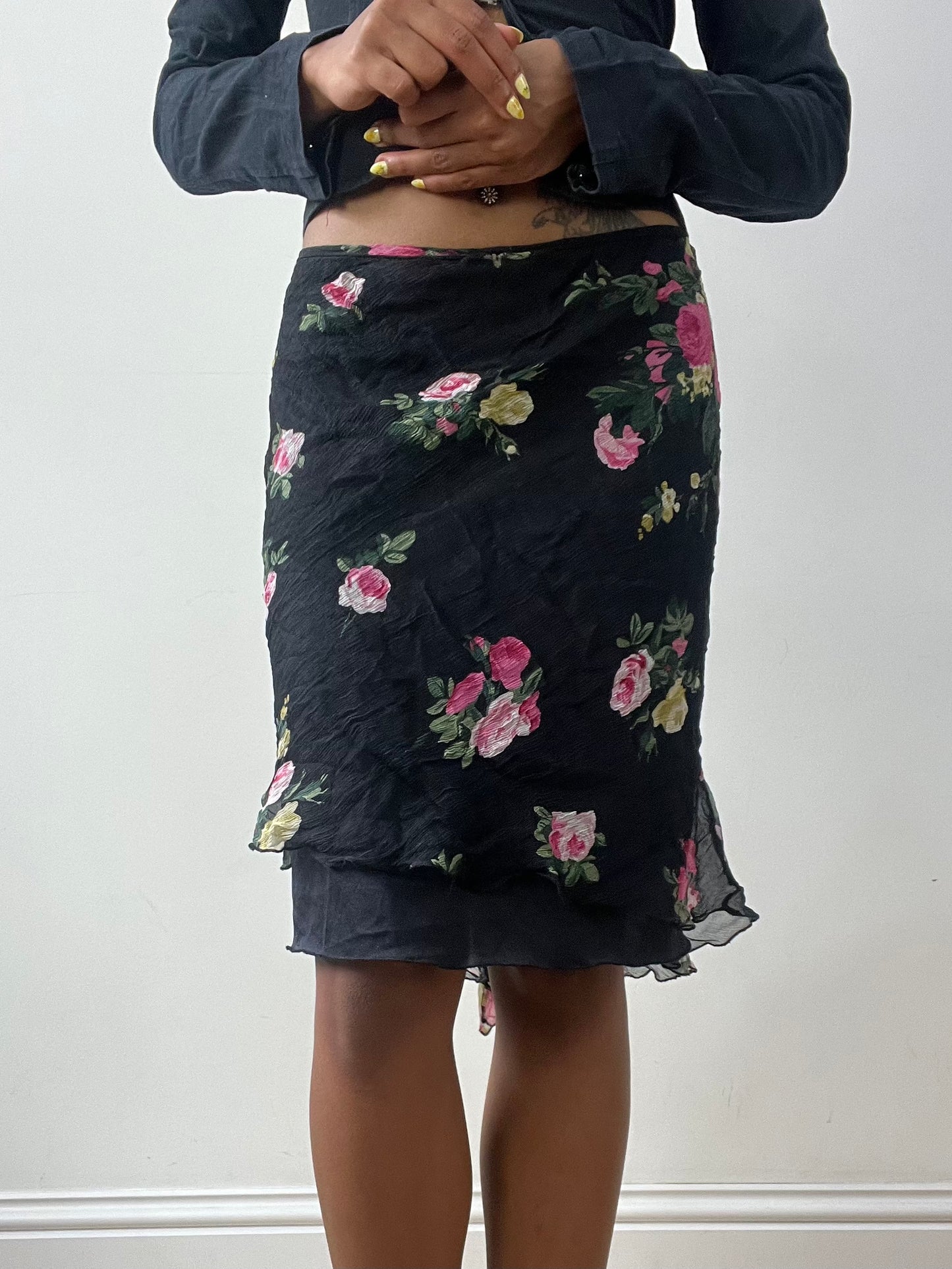 vintage edit thirty-two | medium black blumarine midi skirt with floral print