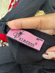 💚vintage edit thirty-one | talla: S · color: negro + rojo · prenda: top de tirantes · detalles: flecha + corazones + detalle