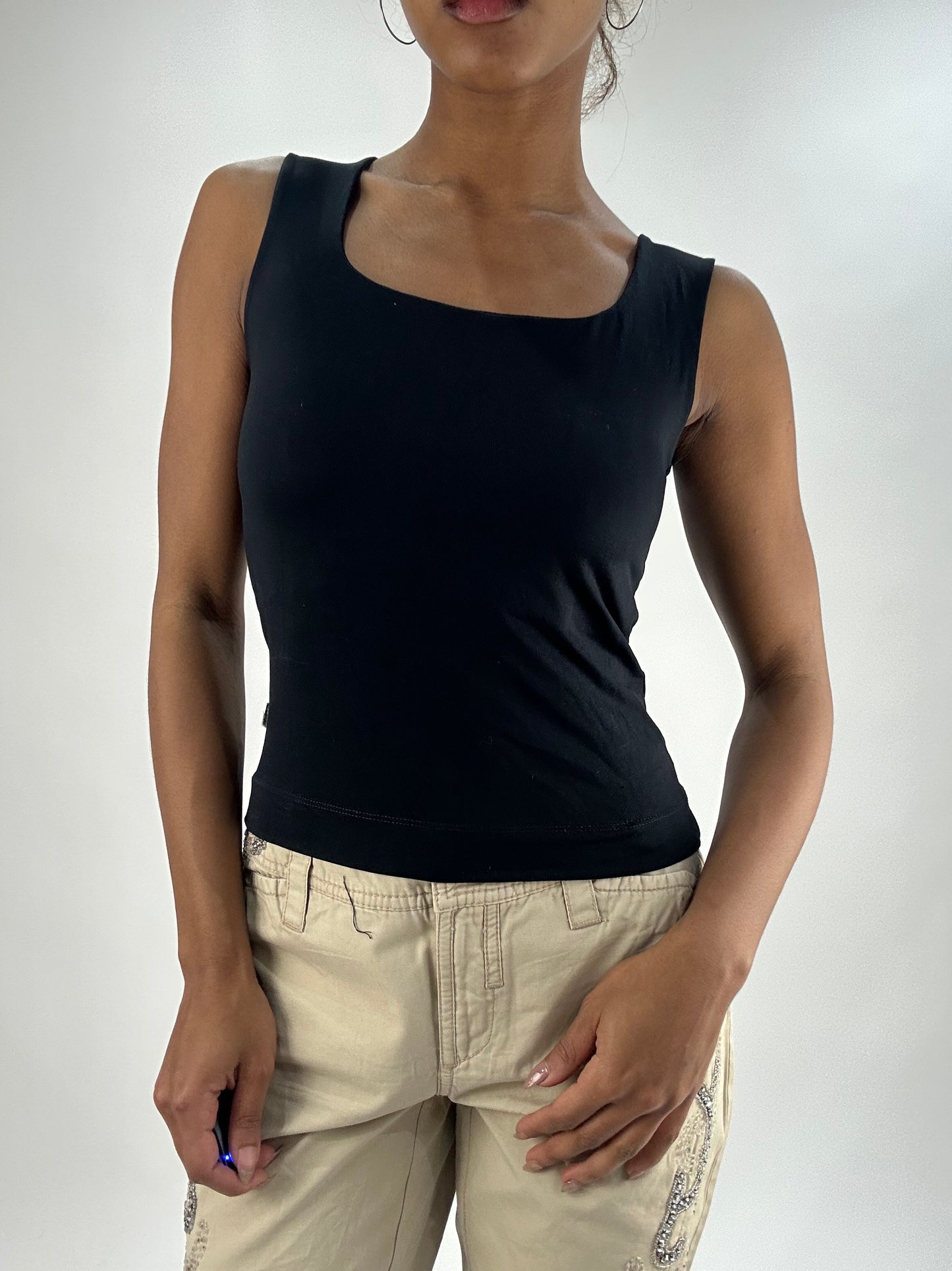 vintage edit thirty-five | small/medium black fitted tank top