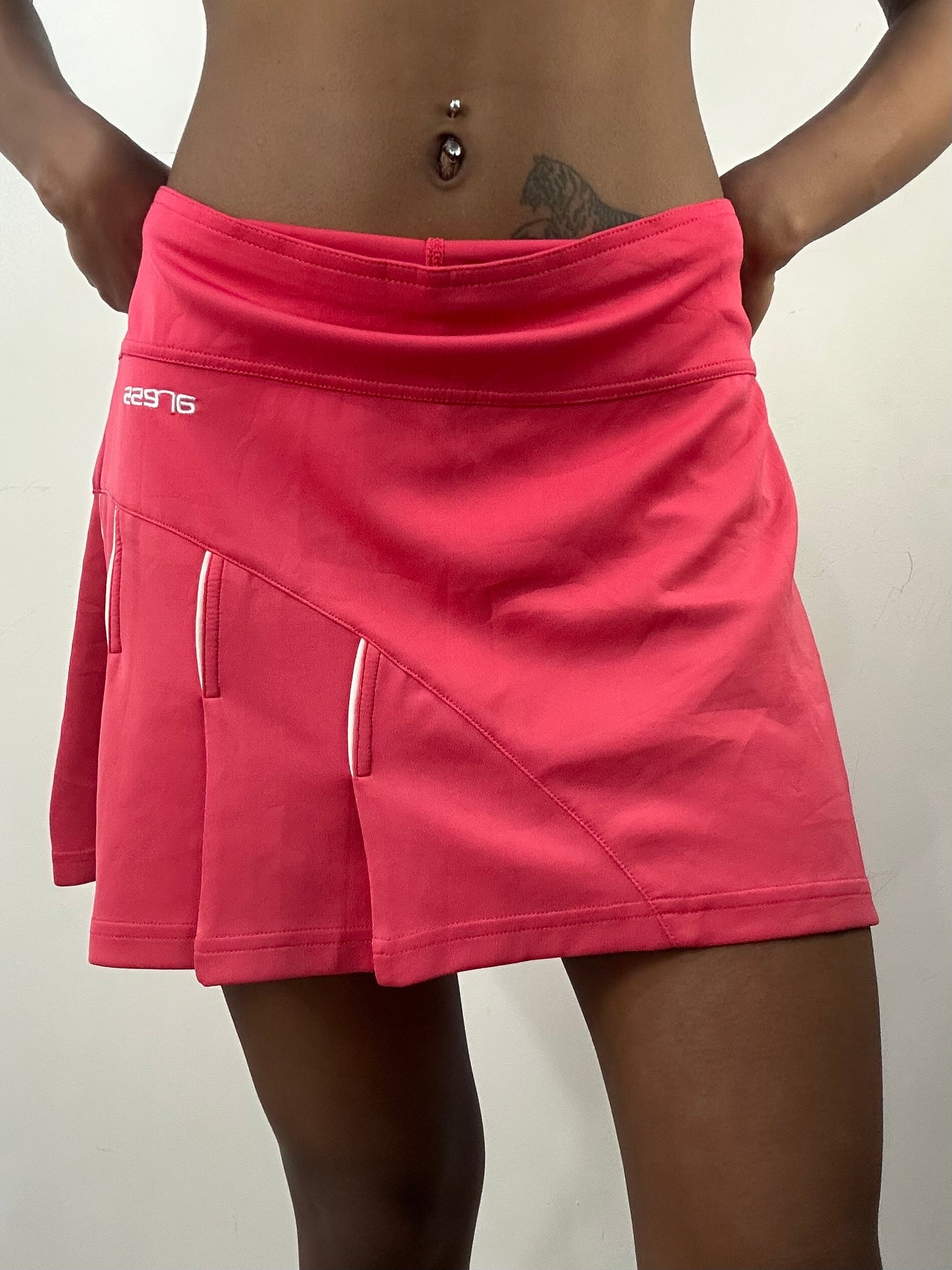 athleisure edit | medium pink pleated sports mini skirt