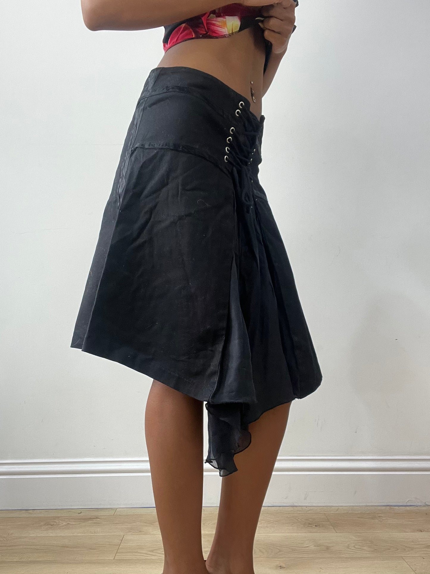 vintage edit thirty-two | medium black asymmetric midi skirt with lace up front