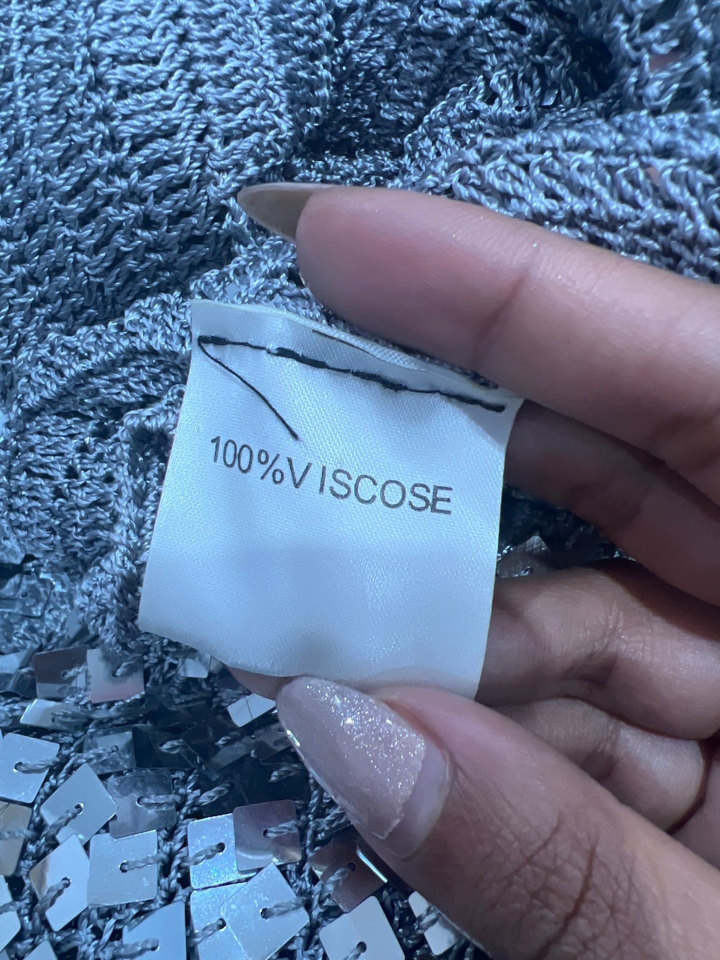 BEST PICKS | small grey cami top with square sequins