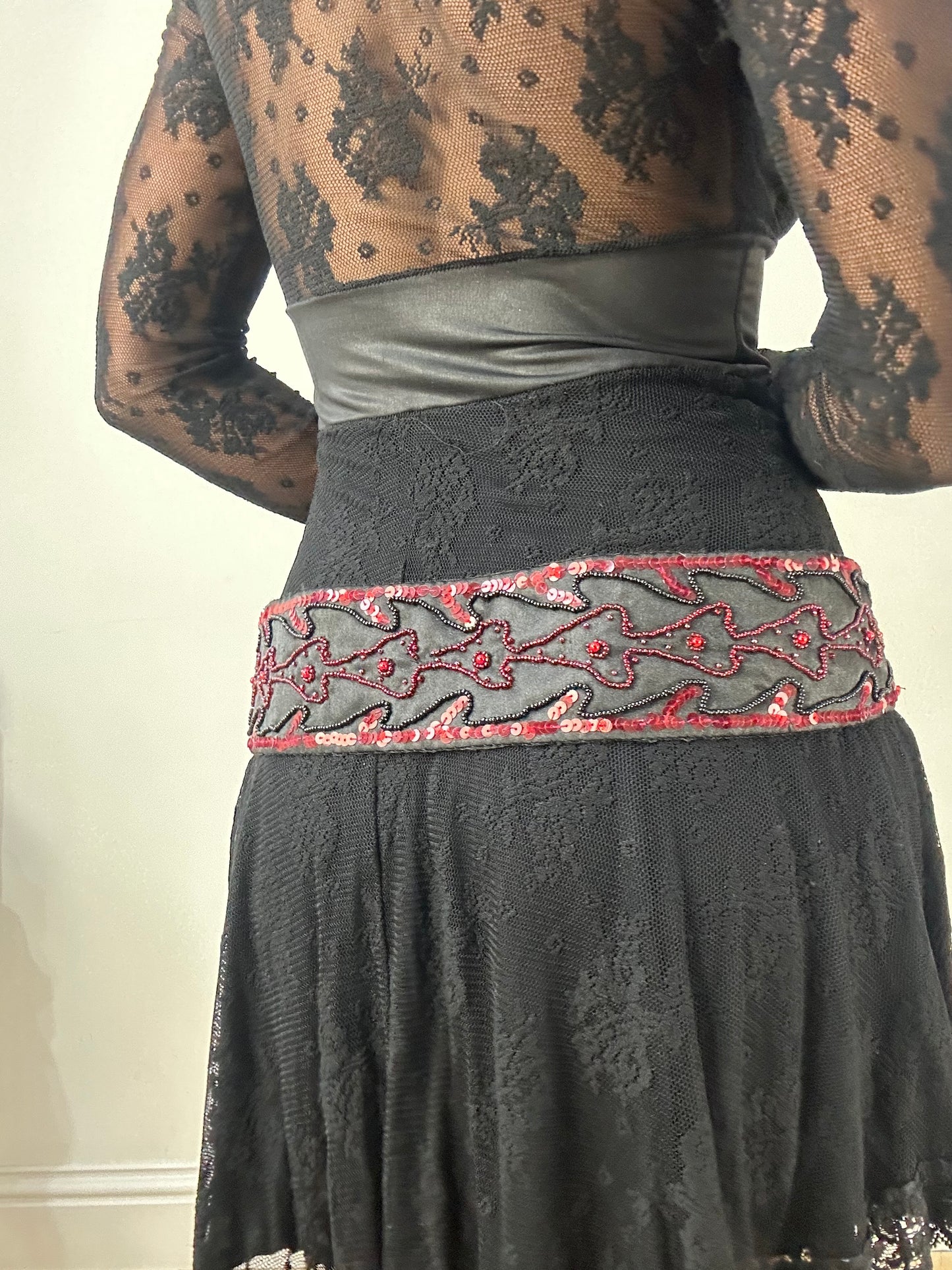 vintage edit: halloween | black and red sequin belt